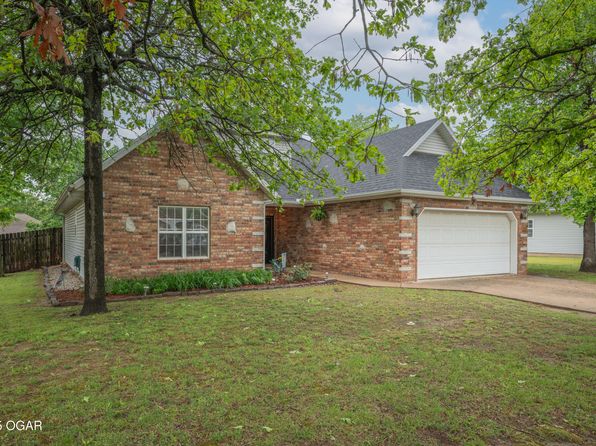 2930 N Michigan Ave, Joplin, MO 64801