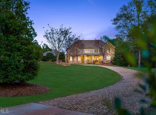 281 Puckett Rd SE, Emerson, GA 30137