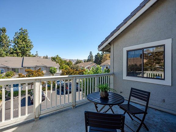 4th image of 2508 Yerba Hills Ct