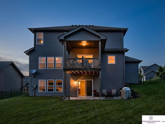 2nd image of 19503 Marinda St