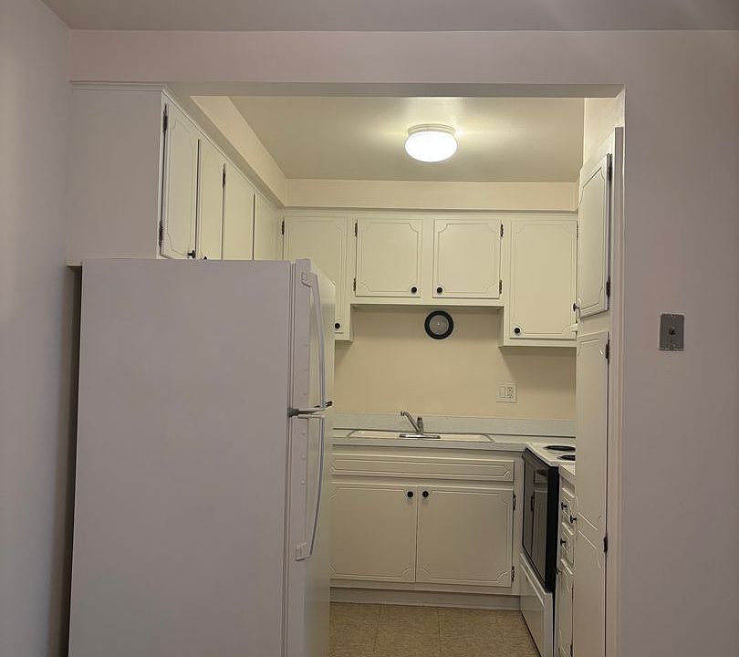 1st image of 29272 Lund Ave #C-29298