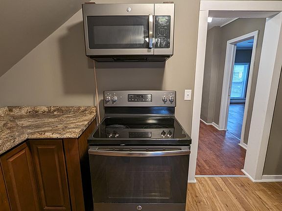 Stove and Microwave combo