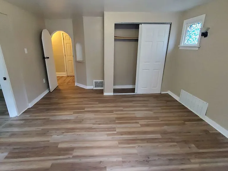 4207-4207a N 39th St. (Duplex) (Ace Property) — Photo 9