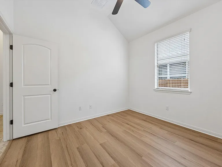 14304 Senia Bnd — Photo 13
