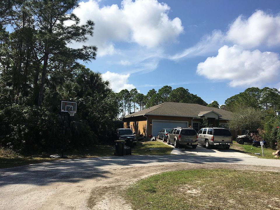 2nd image of 405 Bahia Ct NW