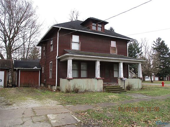3rd image of 514 W Court St