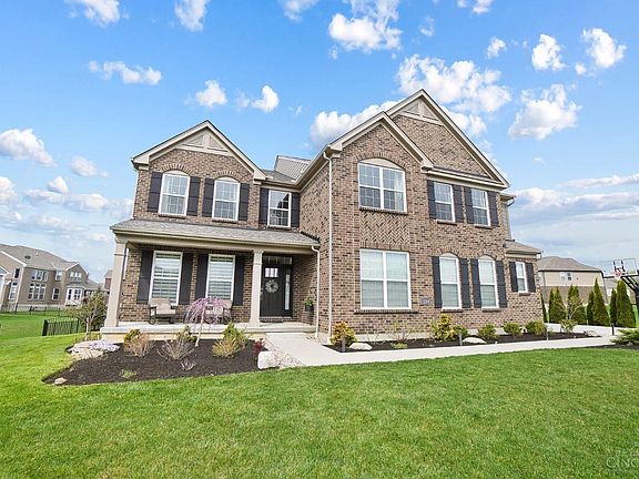 3rd image of 3269 Bouleware Blvd