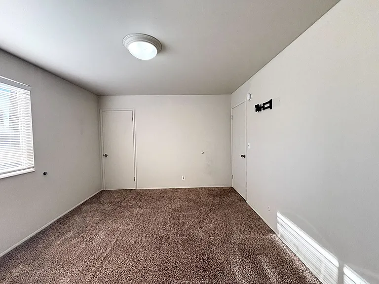 2284 S 800 E #1 — Photo 26