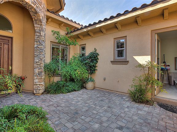 3rd image of 55 Avenida Sorrento
