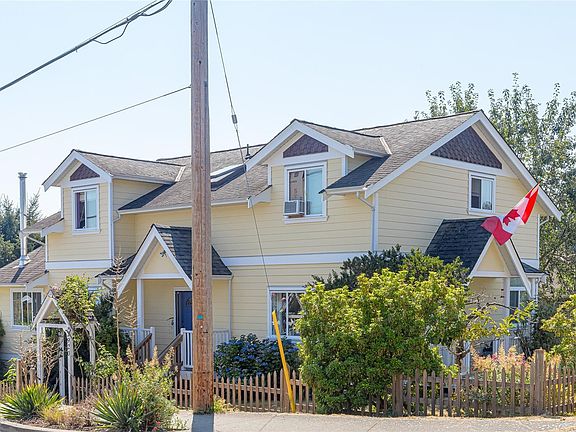 3rd image of 2920 Pine St