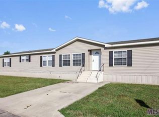 412 Blakefield Dr, Schriever, LA 70395