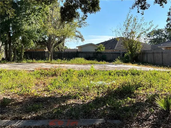 7010 Manchester St, New Orleans, LA 70126