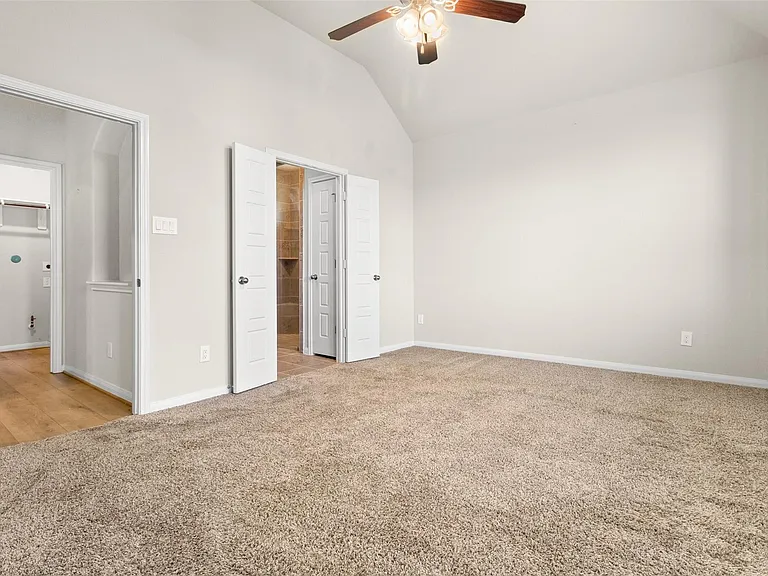 25008 Calais New Ct — Photo 16