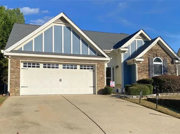 107 Logan Creek Ct, Dallas, GA 30132