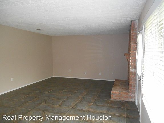 5th image of 14123 Barrone Dr
