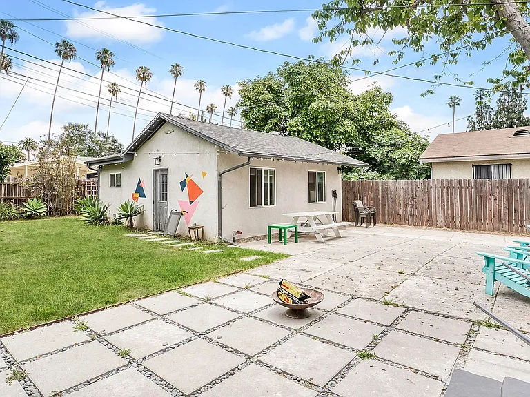 1616 12th Ave — Photo 37