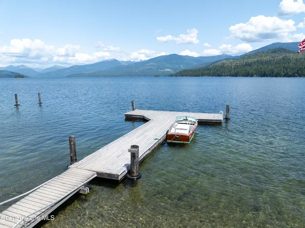 733 Hagman Rd, Nordman, ID 83848