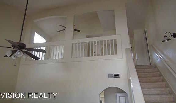 5th image of 10791 Aaron St