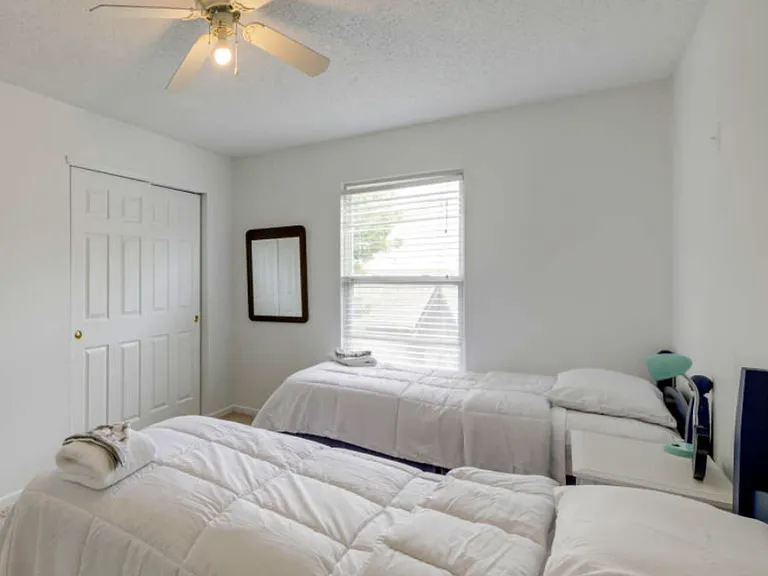 8813 Browns Valley Ln — Photo 27