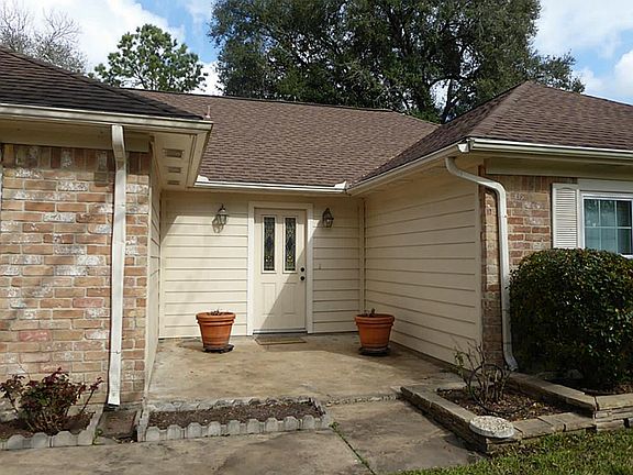 2nd image of 13906 Ivymount Dr