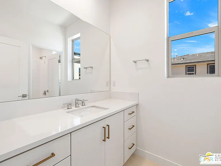 74246 Storke Dr — Photo 13