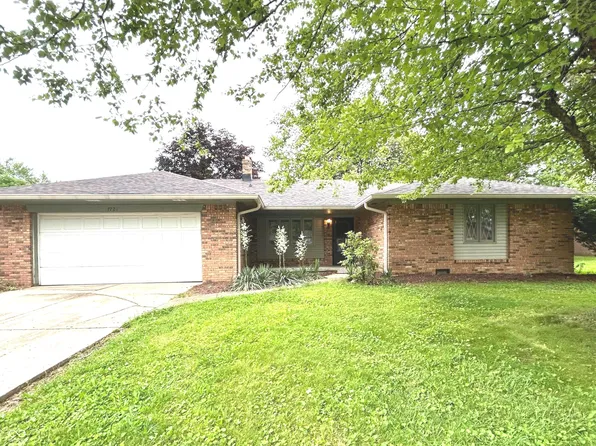 7721 Hollybrook Ln, Indianapolis, IN 46227