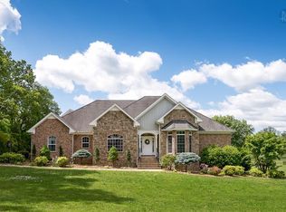 416 Riverbend Rd, Shelbyville, TN 37160