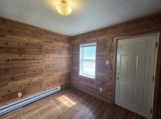2836 Independence Ave #4, Evansdale, IA 50707