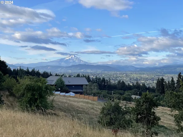 141 Highway, White Salmon, WA 98672