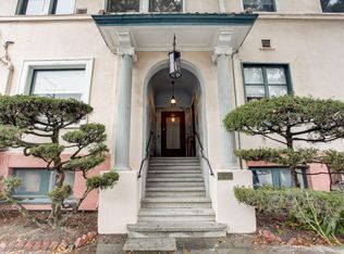 3050 College Ave #1, Berkeley, CA 94705