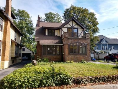 100 Rugby Rd, Syracuse, NY, 13206