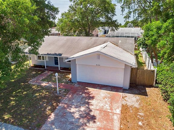 4th image of 8152 Candlewoode Dr