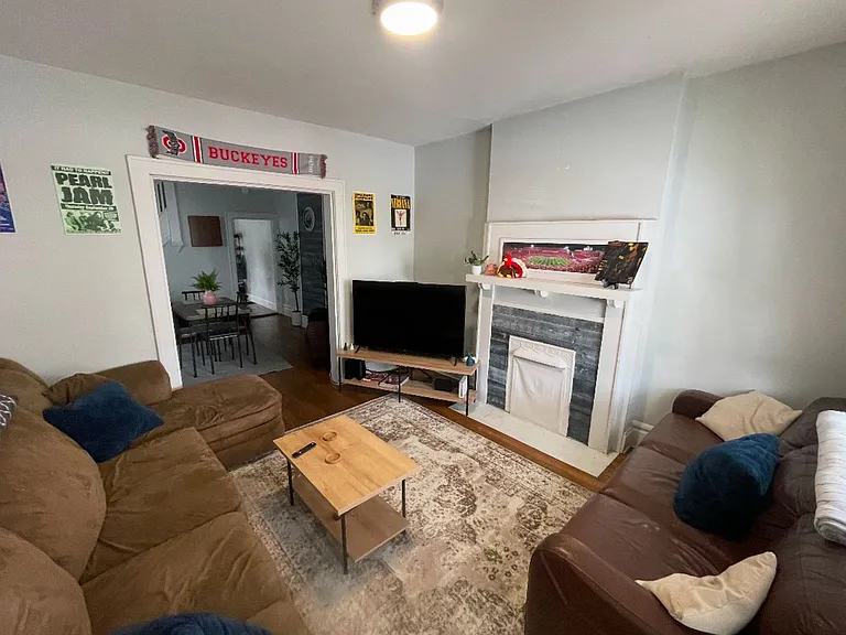 119-121 W Patterson Ave — Photo 7
