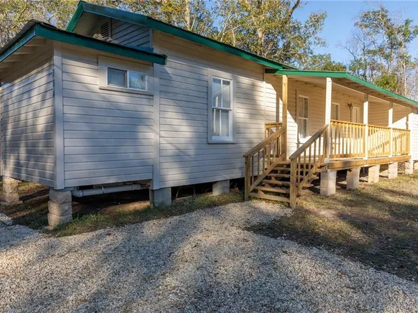 1304 N Holly St, Hammond, LA 70401
