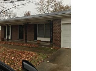 2229 Rountree Dr, Saint Louis, MO 63136