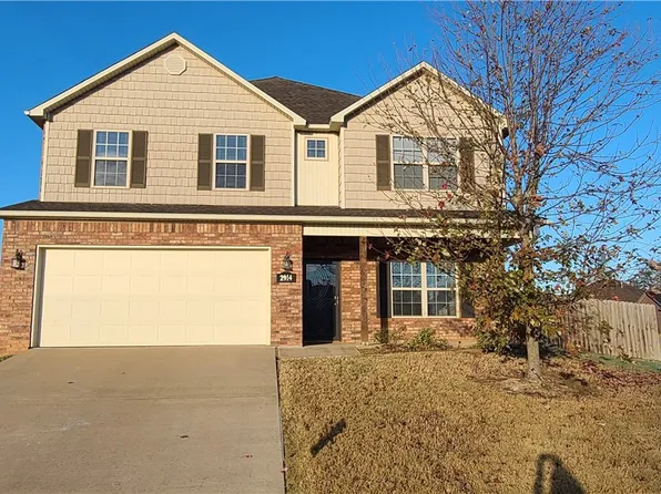 2914 N 14th Ct, Rogers, AR