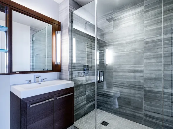 100 West 31st Street image 4 of 29