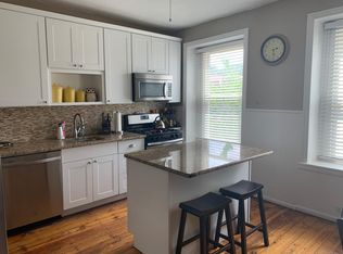 4162 Apple St, Philadelphia, PA 19127