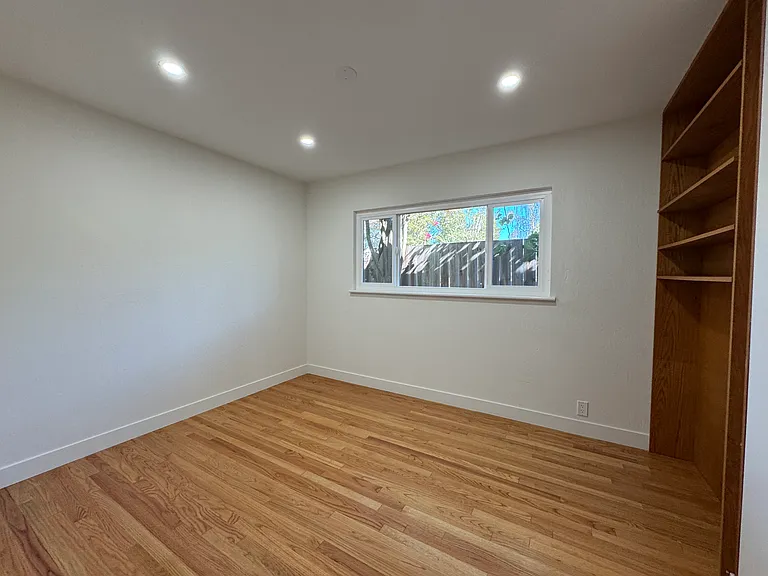 3001 Ross Rd — Photo 8