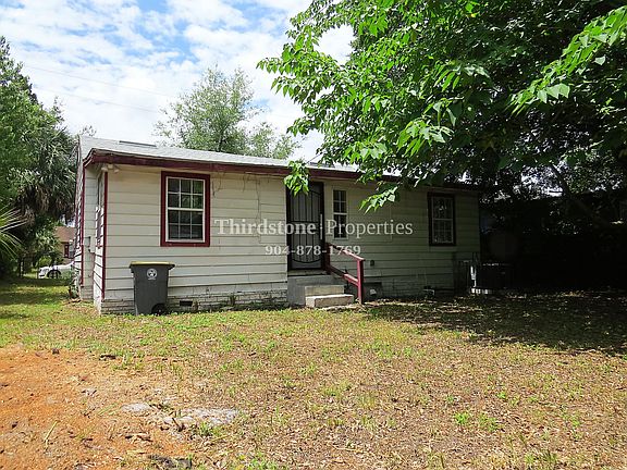 2nd image of 1837 E 23rd St