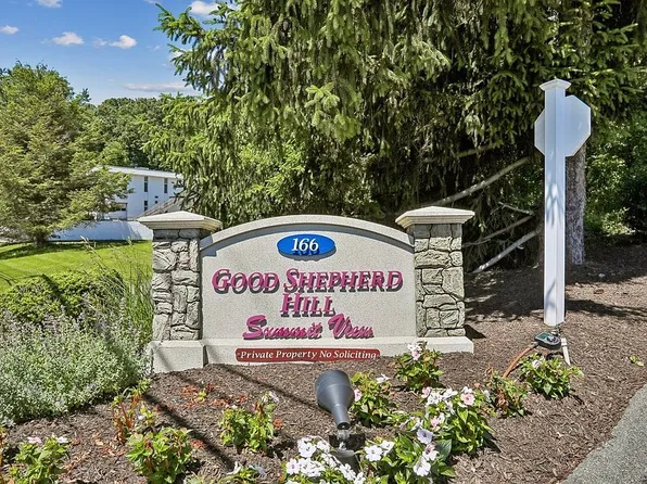 166 Old Brookfield Rd Unit 1-5, Danbury, CT 06810