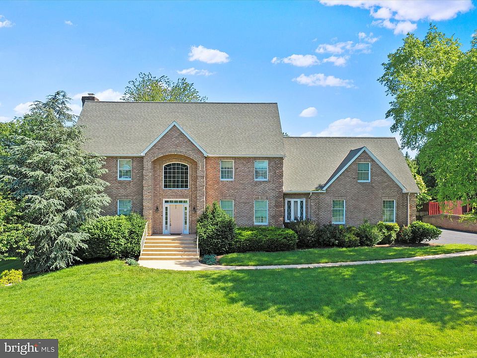 1st image of 20342 Ayoub Ln