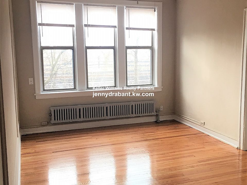 1st image of 1371 W Estes Ave APT 2C