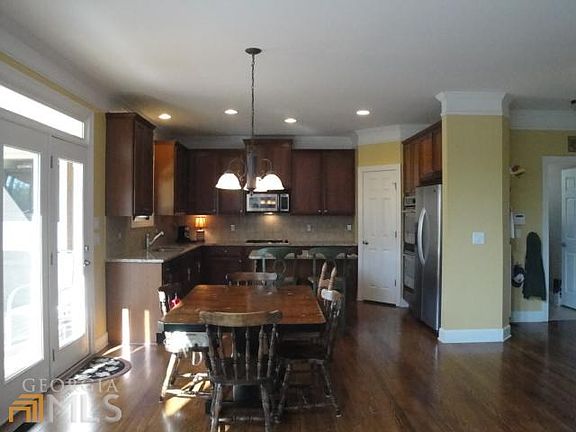 5th image of 1515 Magnolia Park Cir
