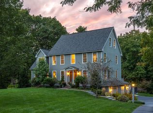 16 Runaway Rd, Newfields, NH 03856