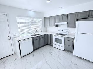 (Undisclosed Address), Apopka, FL 32703