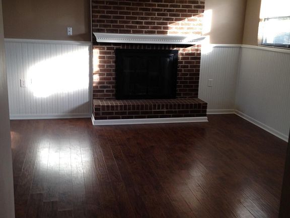3rd image of 8150 Brookfield Dr
