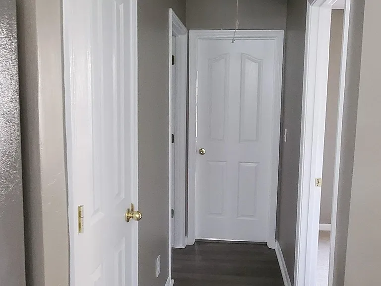 Hall way Bedroom 2 & 3