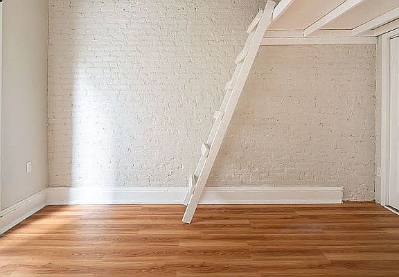 5th image of 47 E 30th St #5