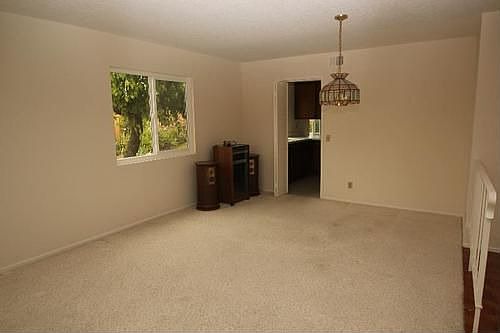 1st image of 1366 Dahlia Cir
